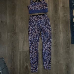 Good American Workout Wear never worn without tags Size 2 Excellent Condition